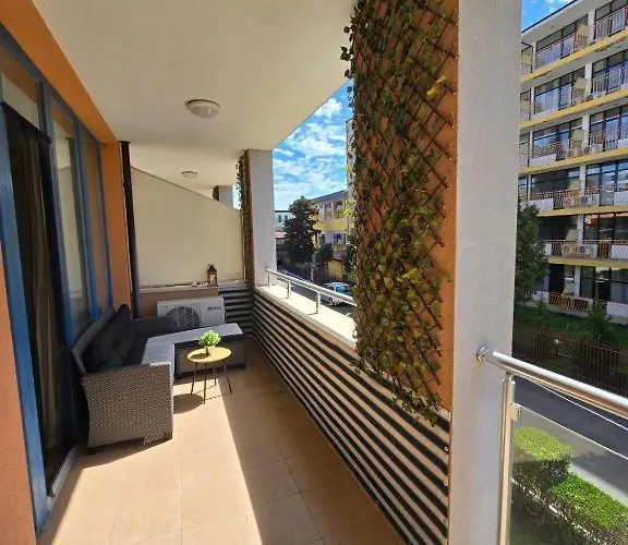 In Trakia Plaza Complex